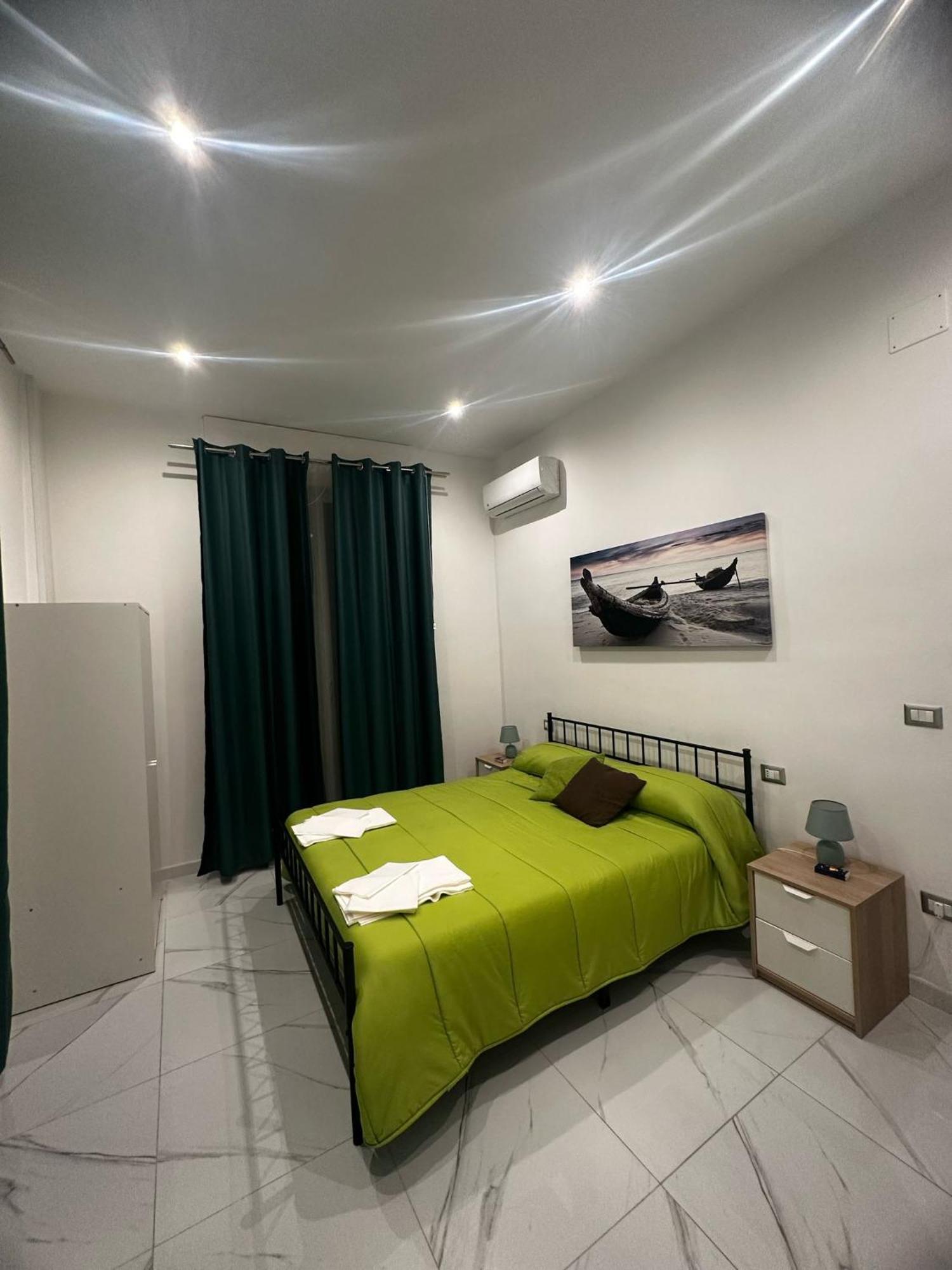 M2 Apartment Naples Exterior photo